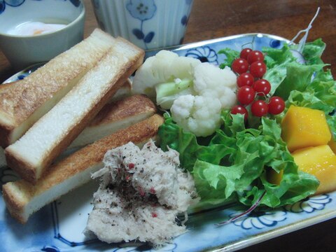 豚の　ほらあのパンにのっけるアレ・・